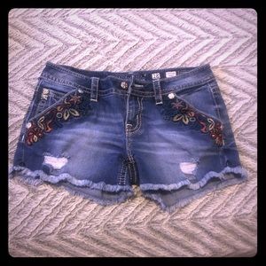 Miss me shorts size 28